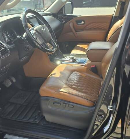 Черный Инфинити QX80, объемом двигателя 5.55 л и пробегом 107 тыс. км за 31500 $, фото 11 на Automoto.ua