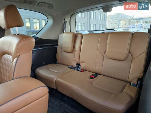 Чорний Інфініті QX80, об'ємом двигуна 5.55 л та пробігом 107 тис. км за 32300 $, фото 24 на Automoto.ua