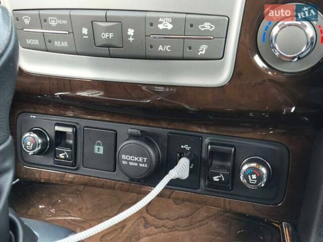 Черный Инфинити QX80, объемом двигателя 5.55 л и пробегом 62 тыс. км за 36800 $, фото 31 на Automoto.ua