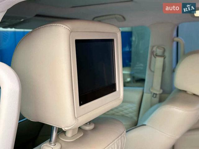 Черный Инфинити QX80, объемом двигателя 5.6 л и пробегом 95 тыс. км за 34490 $, фото 24 на Automoto.ua