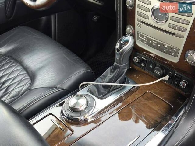 Черный Инфинити QX80, объемом двигателя 5.55 л и пробегом 62 тыс. км за 36800 $, фото 33 на Automoto.ua