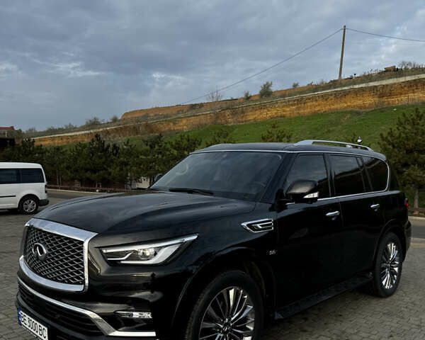 Черный Инфинити QX80, объемом двигателя 5.55 л и пробегом 58 тыс. км за 41000 $, фото 4 на Automoto.ua