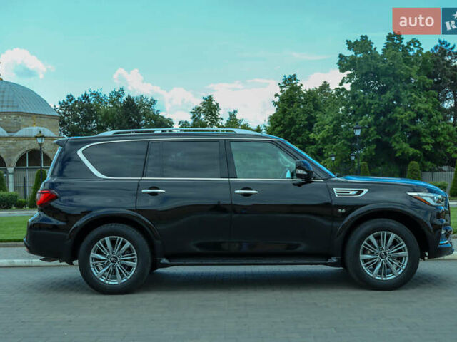 Черный Инфинити QX80, объемом двигателя 5.55 л и пробегом 32 тыс. км за 41500 $, фото 1 на Automoto.ua