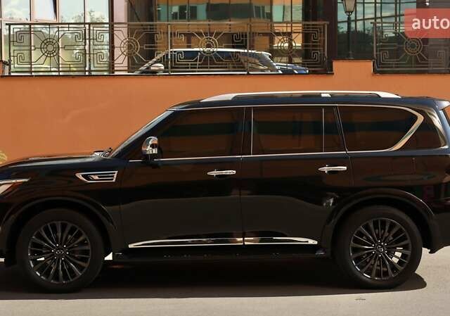 Черный Инфинити QX80, объемом двигателя 5.55 л и пробегом 95 тыс. км за 35000 $, фото 11 на Automoto.ua
