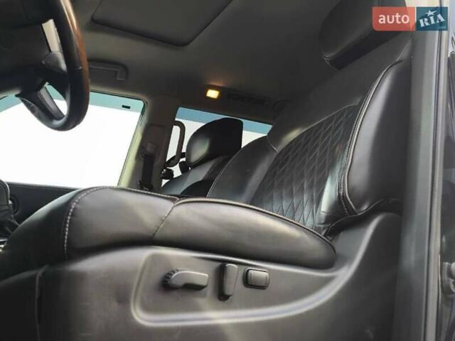 Черный Инфинити QX80, объемом двигателя 5.55 л и пробегом 62 тыс. км за 36800 $, фото 20 на Automoto.ua