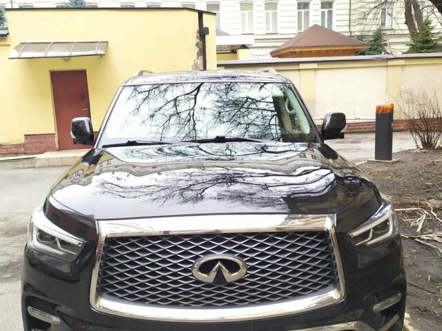 Чорний Інфініті QX80, об'ємом двигуна 0.56 л та пробігом 90 тис. км за 57000 $, фото 2 на Automoto.ua