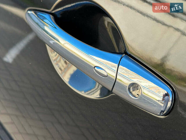 Черный Инфинити QX80, объемом двигателя 5.6 л и пробегом 95 тыс. км за 34490 $, фото 7 на Automoto.ua