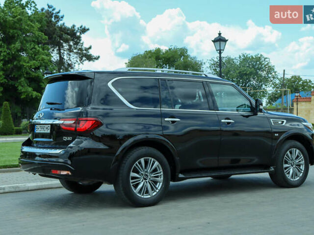 Черный Инфинити QX80, объемом двигателя 5.55 л и пробегом 32 тыс. км за 41500 $, фото 2 на Automoto.ua