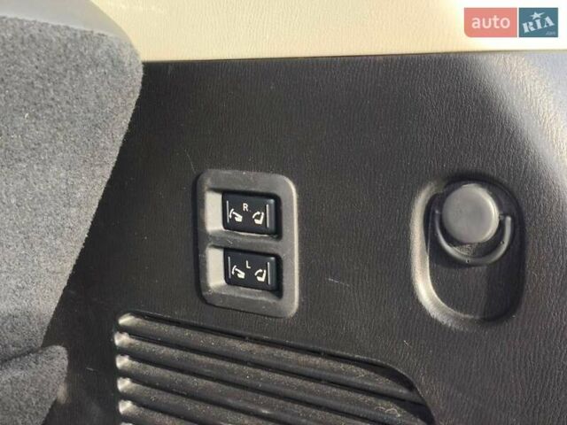 Черный Инфинити QX80, объемом двигателя 5.55 л и пробегом 62 тыс. км за 36800 $, фото 44 на Automoto.ua