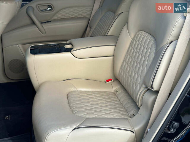 Черный Инфинити QX80, объемом двигателя 5.6 л и пробегом 95 тыс. км за 34490 $, фото 26 на Automoto.ua