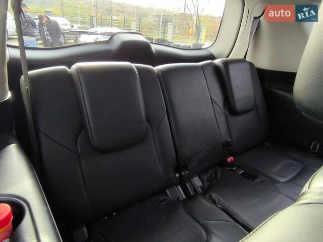 Черный Инфинити QX80, объемом двигателя 5.55 л и пробегом 62 тыс. км за 36800 $, фото 41 на Automoto.ua