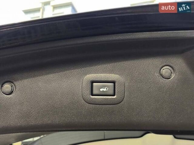 Черный Инфинити QX80, объемом двигателя 5.55 л и пробегом 62 тыс. км за 36800 $, фото 46 на Automoto.ua