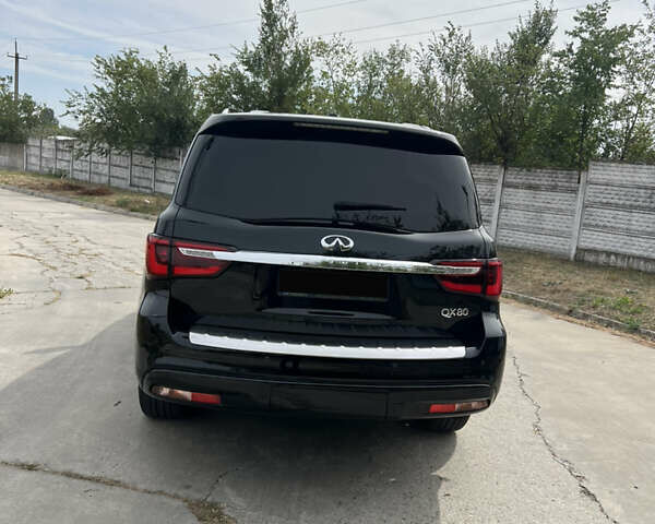 Черный Инфинити QX80, объемом двигателя 5.55 л и пробегом 86 тыс. км за 40000 $, фото 10 на Automoto.ua