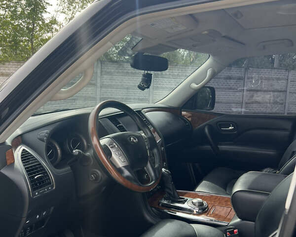 Черный Инфинити QX80, объемом двигателя 5.55 л и пробегом 86 тыс. км за 40000 $, фото 22 на Automoto.ua