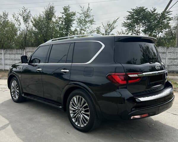 Черный Инфинити QX80, объемом двигателя 5.55 л и пробегом 86 тыс. км за 40000 $, фото 15 на Automoto.ua