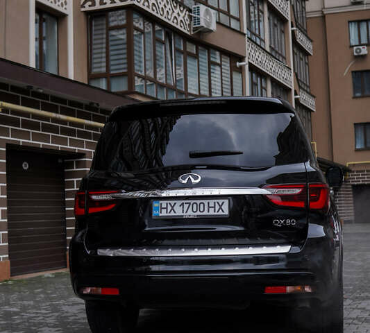 Черный Инфинити QX80, объемом двигателя 5.55 л и пробегом 15 тыс. км за 45000 $, фото 74 на Automoto.ua