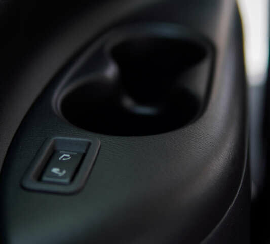 Черный Инфинити QX80, объемом двигателя 5.55 л и пробегом 15 тыс. км за 45000 $, фото 46 на Automoto.ua