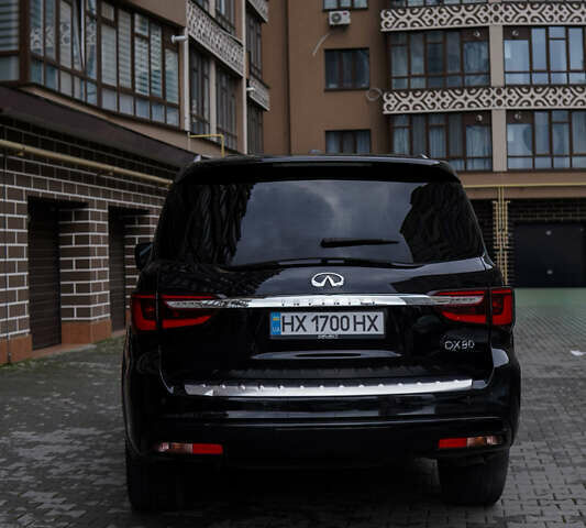 Черный Инфинити QX80, объемом двигателя 5.55 л и пробегом 15 тыс. км за 45000 $, фото 59 на Automoto.ua