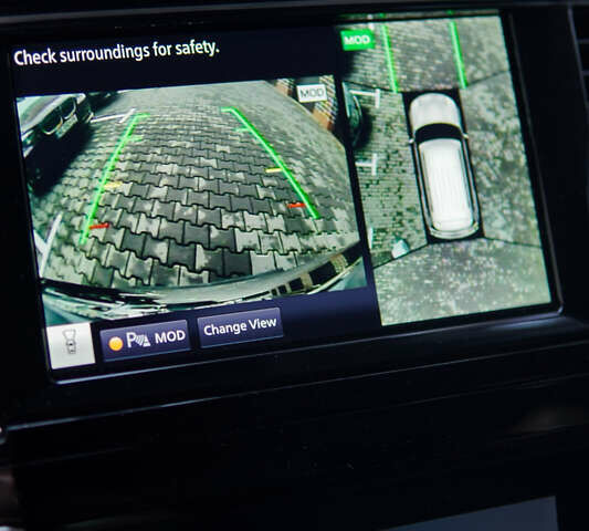 Черный Инфинити QX80, объемом двигателя 5.55 л и пробегом 15 тыс. км за 45000 $, фото 54 на Automoto.ua