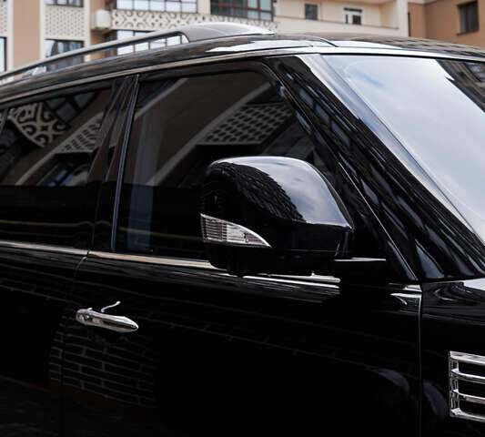 Черный Инфинити QX80, объемом двигателя 5.55 л и пробегом 15 тыс. км за 45000 $, фото 14 на Automoto.ua