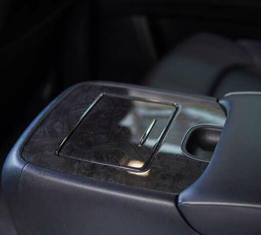 Черный Инфинити QX80, объемом двигателя 5.55 л и пробегом 15 тыс. км за 45000 $, фото 35 на Automoto.ua