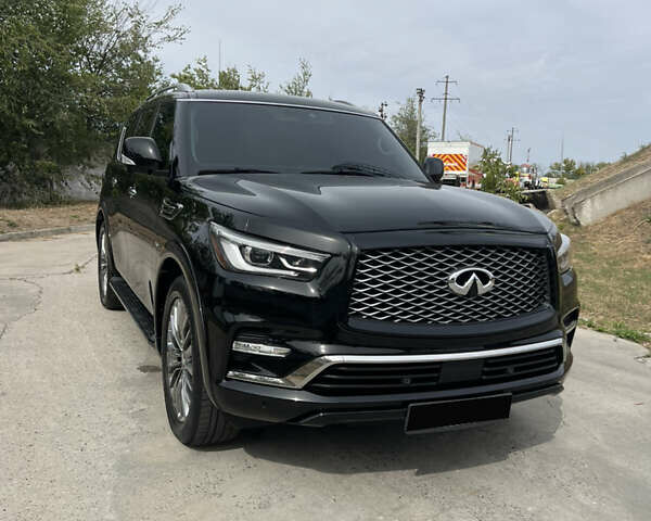 Черный Инфинити QX80, объемом двигателя 5.55 л и пробегом 86 тыс. км за 40000 $, фото 5 на Automoto.ua