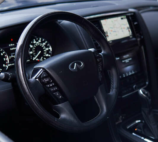 Черный Инфинити QX80, объемом двигателя 5.55 л и пробегом 15 тыс. км за 45000 $, фото 23 на Automoto.ua