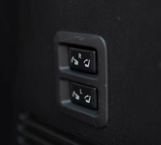 Черный Инфинити QX80, объемом двигателя 5.55 л и пробегом 15 тыс. км за 45000 $, фото 41 на Automoto.ua