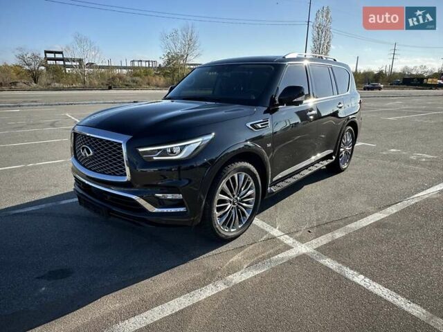 Черный Инфинити QX80, объемом двигателя 5.55 л и пробегом 29 тыс. км за 59900 $, фото 4 на Automoto.ua