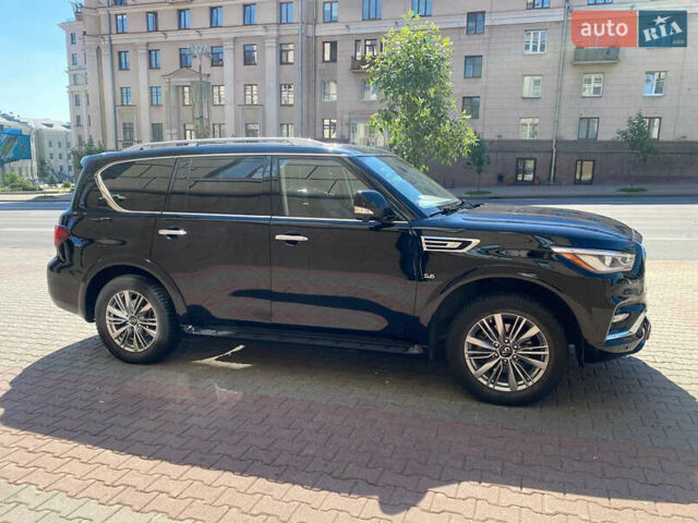 Черный Инфинити QX80, объемом двигателя 5.6 л и пробегом 55 тыс. км за 50000 $, фото 2 на Automoto.ua