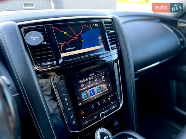 Черный Инфинити QX80, объемом двигателя 5.55 л и пробегом 80 тыс. км за 46500 $, фото 42 на Automoto.ua