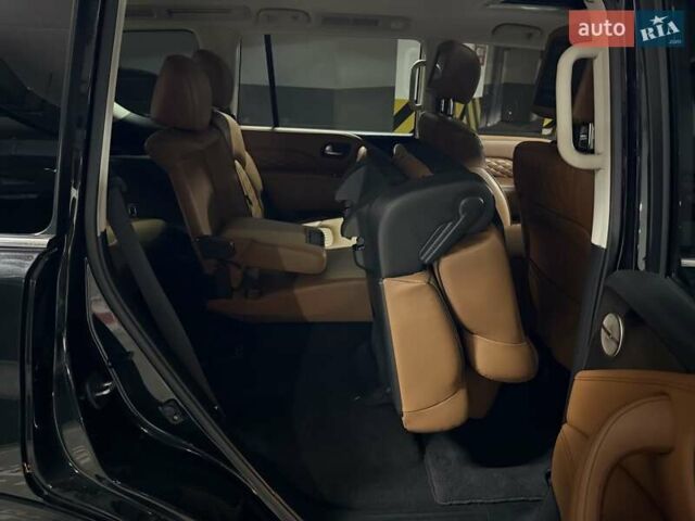 Черный Инфинити QX80, объемом двигателя 5.55 л и пробегом 95 тыс. км за 47500 $, фото 54 на Automoto.ua