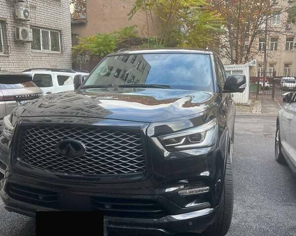 Чорний Інфініті QX80, об'ємом двигуна 5.6 л та пробігом 40 тис. км за 68000 $, фото 2 на Automoto.ua