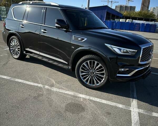 Черный Инфинити QX80, объемом двигателя 5.55 л и пробегом 29 тыс. км за 59900 $, фото 9 на Automoto.ua