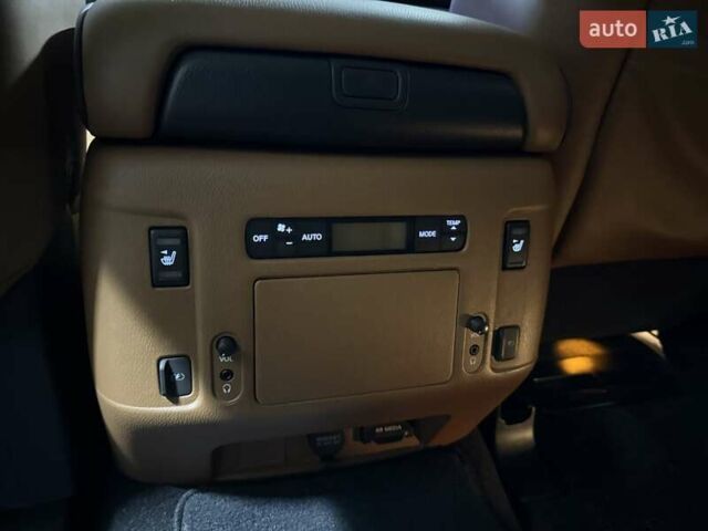 Черный Инфинити QX80, объемом двигателя 5.55 л и пробегом 95 тыс. км за 47500 $, фото 50 на Automoto.ua