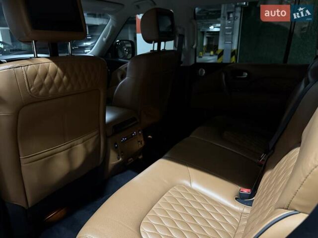 Черный Инфинити QX80, объемом двигателя 5.55 л и пробегом 95 тыс. км за 47500 $, фото 46 на Automoto.ua
