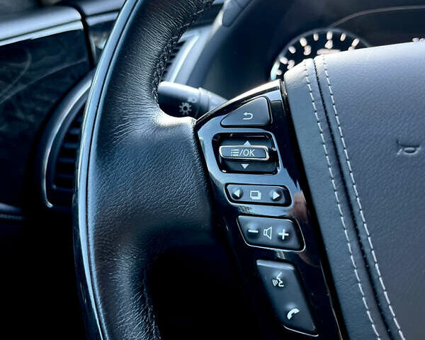 Черный Инфинити QX80, объемом двигателя 5.55 л и пробегом 80 тыс. км за 46500 $, фото 31 на Automoto.ua