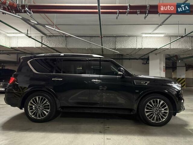 Черный Инфинити QX80, объемом двигателя 5.55 л и пробегом 95 тыс. км за 47500 $, фото 15 на Automoto.ua