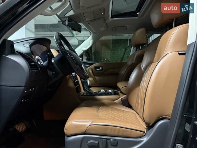 Черный Инфинити QX80, объемом двигателя 5.55 л и пробегом 95 тыс. км за 47500 $, фото 26 на Automoto.ua