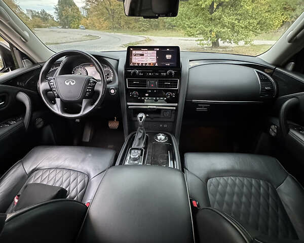 Черный Инфинити QX80, объемом двигателя 5.6 л и пробегом 65 тыс. км за 65900 $, фото 29 на Automoto.ua