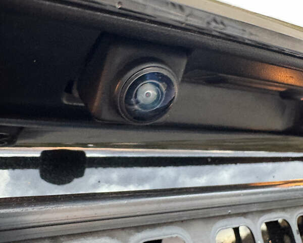 Черный Инфинити QX80, объемом двигателя 5.6 л и пробегом 65 тыс. км за 65900 $, фото 51 на Automoto.ua