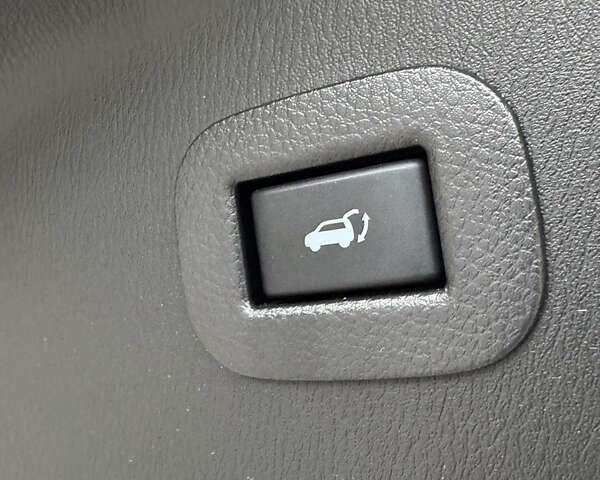 Черный Инфинити QX80, объемом двигателя 5.6 л и пробегом 65 тыс. км за 65900 $, фото 52 на Automoto.ua