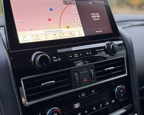 Черный Инфинити QX80, объемом двигателя 5.6 л и пробегом 65 тыс. км за 65900 $, фото 41 на Automoto.ua