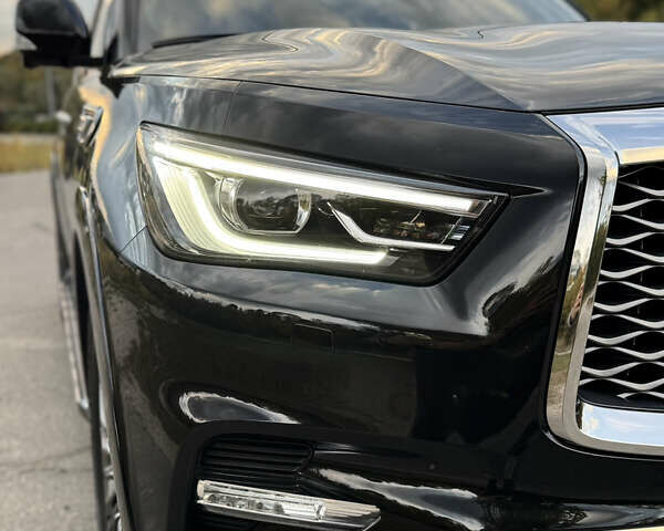 Черный Инфинити QX80, объемом двигателя 5.6 л и пробегом 65 тыс. км за 65900 $, фото 10 на Automoto.ua