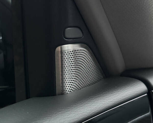 Черный Инфинити QX80, объемом двигателя 5.6 л и пробегом 65 тыс. км за 65900 $, фото 26 на Automoto.ua