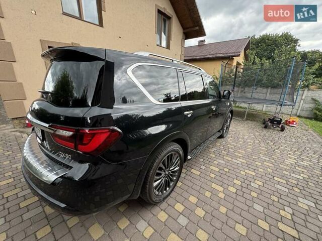Черный Инфинити QX80, объемом двигателя 5.55 л и пробегом 56 тыс. км за 58000 $, фото 3 на Automoto.ua