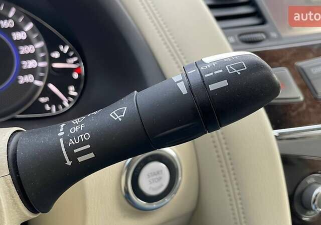 Фиолетовый Инфинити QX80, объемом двигателя 5.55 л и пробегом 201 тыс. км за 23990 $, фото 17 на Automoto.ua