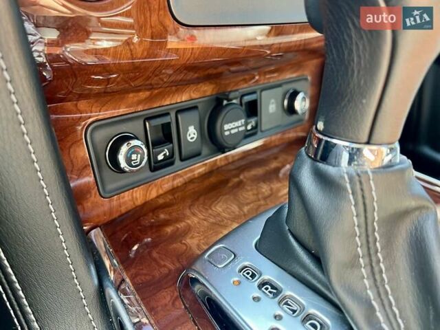 Коричневый Инфинити QX80, объемом двигателя 5.55 л и пробегом 155 тыс. км за 28900 $, фото 75 на Automoto.ua