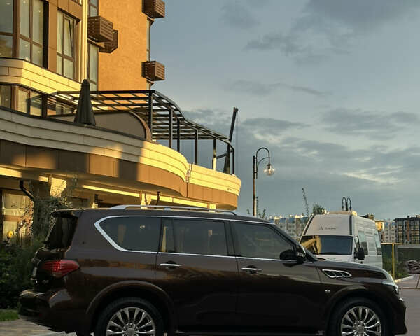 Коричневый Инфинити QX80, объемом двигателя 5.55 л и пробегом 157 тыс. км за 31000 $, фото 3 на Automoto.ua