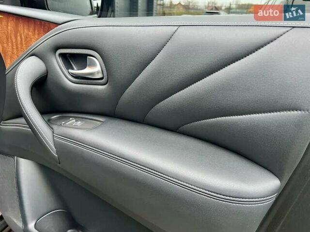 Коричневый Инфинити QX80, объемом двигателя 5.55 л и пробегом 159 тыс. км за 28900 $, фото 62 на Automoto.ua